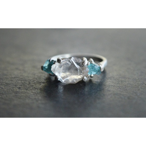 alternative raw diamond engagement ring raw crystal size 4 5 6 7 8 8 9 1… - Picture 1 of 5